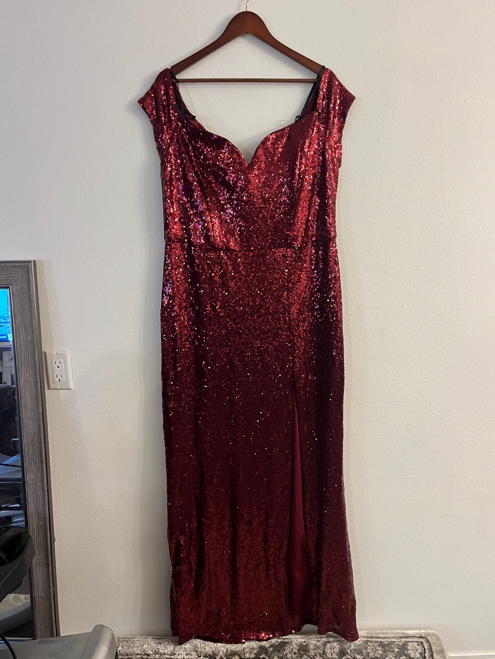 NEW Beautiful Red Sequin Dress 20W women’s plus stretchy